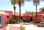 Tucson, Arizona (AZ) Bed & Breakfast: Furnished with fine southwestern antiques, original antique artworks and folk art, our inn is truly the only one its kind in the region.