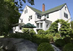 Madison, Connecticut Bed and Breakfast: Explore coastal Connecticut while relaxing at the Tidewater Inn, a former stagecoach stop dating to the 1800s. Located in the shoreline village of Madison, the Inn offers a cozy and elegant atmosphere of antiques and estate furniture.