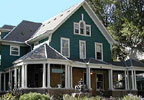 Manhattan, Kansas Bed and Breakfast: This historic property, built in 1902, has undergone extensive renovation and restoration to make it Manhattan's premier inn.  The Morning Star is the area's only bed and breakfast to feature private baths in all rooms.