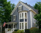 Freeport, Maine (ME) Bed and Breakfast: Our thousands of guests have complimented us most often on our beautiful decor, scrumptious breakfast and impeccable cleanliness. Our Maine State Board of Health score has been a perfect 100% since our opening.