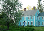 Searsport, Maine Bed and Breakfast: Visit Inn Britannia and celebrate the beauty of England! Each of the eight guest rooms is delightfully decorated with the color and history of some special place in England. 