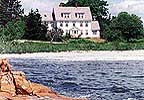 Oceanside Meadows Inn is an historic sea captain's home located along the Atlantic coast in Acadia Schoodic, Maine.