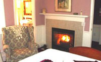 Click here to view Main House room pictures, descriptions and rates!
