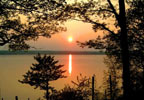 Geneva, New York (NY) Bed & Breakfast: Lodging accommodations for romantic vacations, weekend getaways and family outings. Our bed & breakfast is positioned directly on Seneca Lake in the finger lakes region, about 10 miles south of Geneva, with over 100 feet of pristine lake front property. Some of the activities that can be enjoyed are touring the wine region, wine tasting, water skiing, tubing, boating, fishing, biking, hiking, swimming, relaxing, sunbathing, reading, or just enjoying the beauty of the quite surroundings.