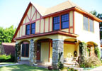 Tulsa, Oklahoma (OK) Bed & Breakfast: The Inn at Woodward Park is a bed and breakfast with three guest rooms located in a 1920s home in the historic Swan Lake neighborhood across from beautiful Woodward Park. The Inn is located just two blocks from the Utica Square shopping center and less than a mile from the Philbrook Museum of Art.